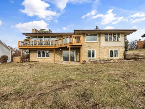 2555 Hull Ave, Des Moines, IA 50317