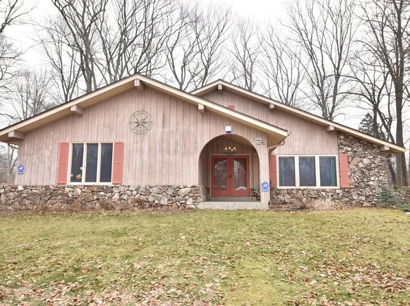 W201N11492 Oakview AVENUE, Germantown, WI 53022