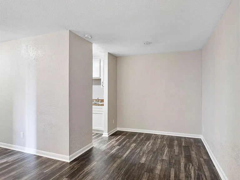 12500 Sandpiper Dr #27 — Photo 9