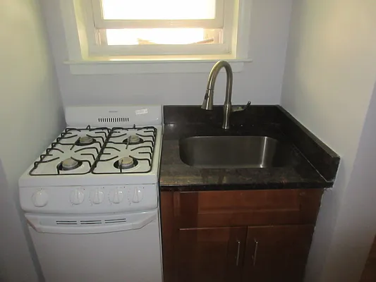 Rented by Gilbert Perez, LREB | media 10