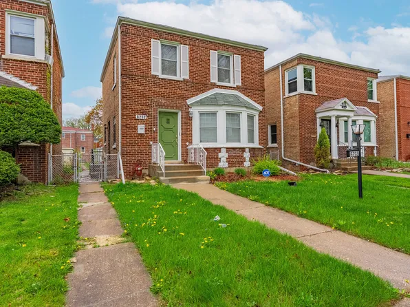 8252 S Calumet Ave, Chicago, IL 60619
