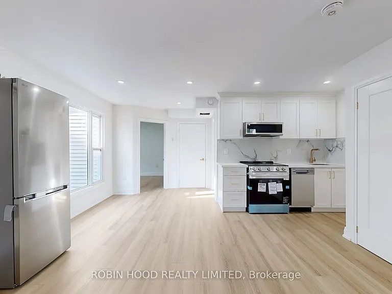 4998 King St #21 — Photo 6