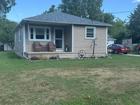2186 Auburn Ave, Holt, MI 48842