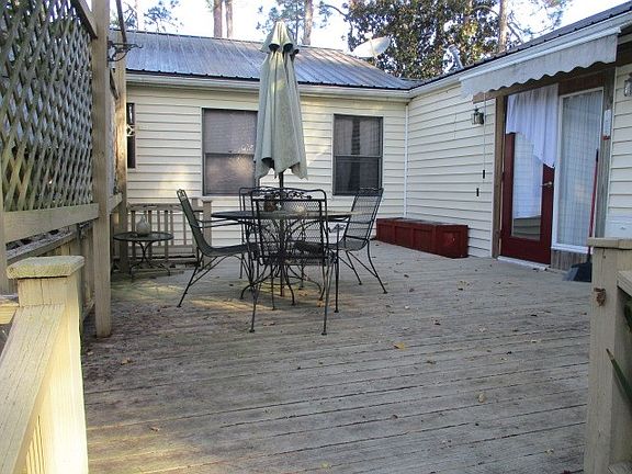 5th image of 1416 4th Ave NE