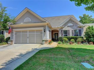6551 Grove Park Dr, Hoschton, GA 30548