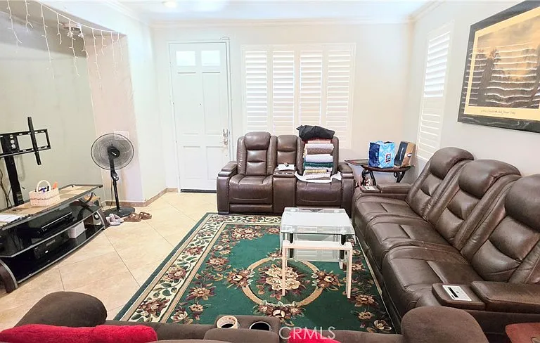 9038 Primrose Dr — Photo 4