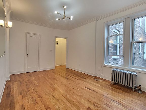 3rd image of 128 W 138th St #5C
