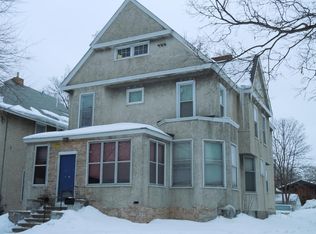 946 15th Ave SE #1, Minneapolis, MN 55414