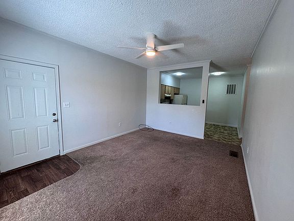4th image of 130 Drivers Rd #1