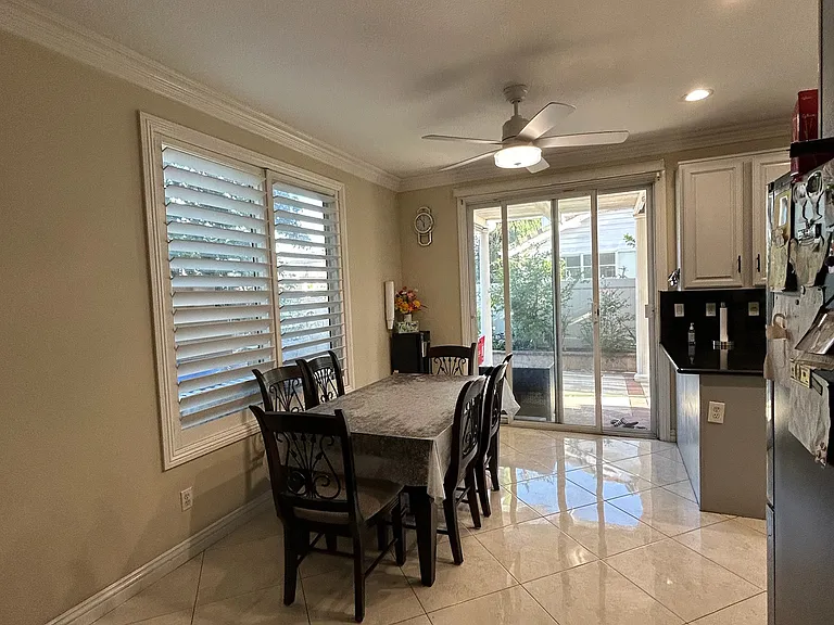 12772 Arbor Ct — Photo 7