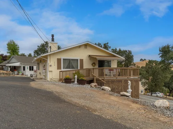 950 S Baker St, Angels Camp, CA 95222