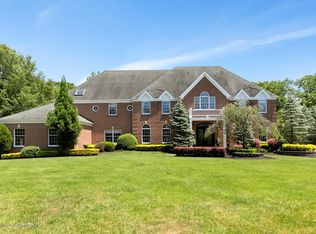 2 Brittany Dr, Colts Neck, NJ 07722