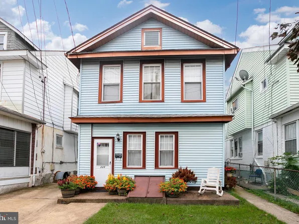 225 S Johnston Ave, Hamilton, NJ 08609