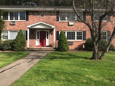 262 Robin Ln APT D, Cheshire, CT, 06410