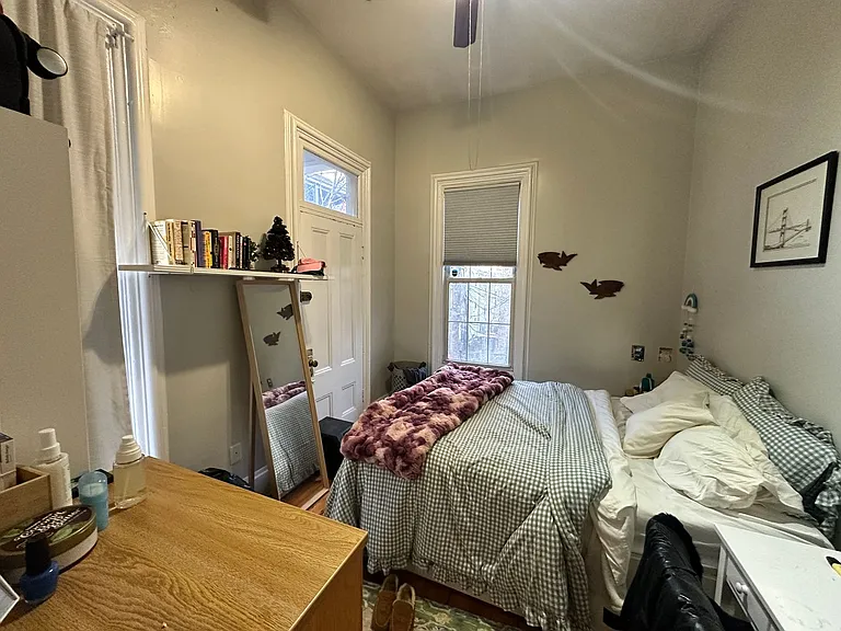 139 Hillside St #1 — Photo 5