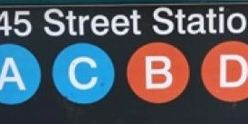 Rented by Bohemia Realty Group | media 8