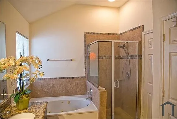 3713 Tulip Tree Dr — Photo 24