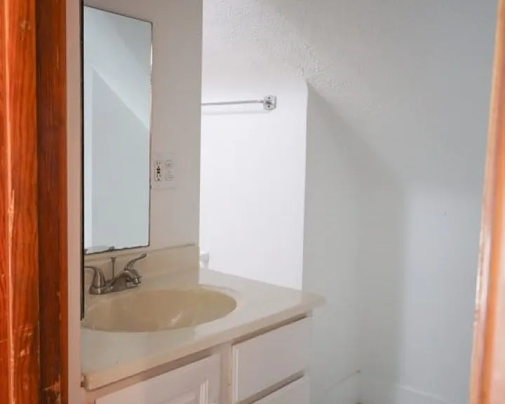 4909 California St #3 — Photo 11