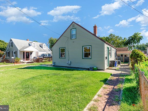 4th image of this home