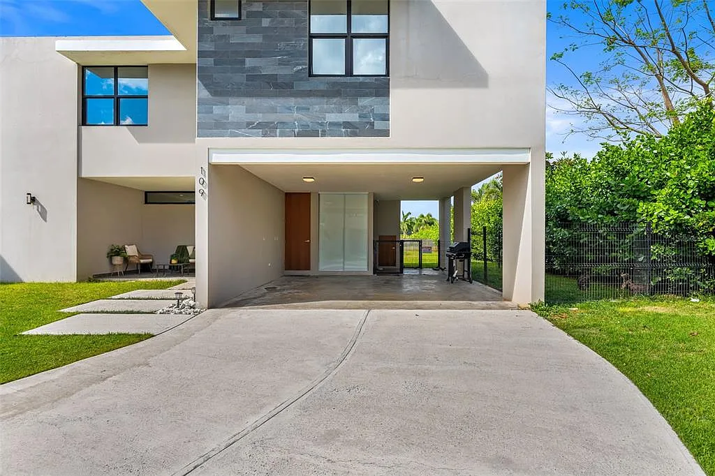3 bed, 2.5 bath, 1950 sqft, $3,500 — Photo 4