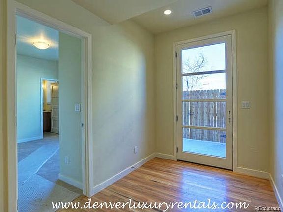 3rd image of 1103 E Ellsworth Ave