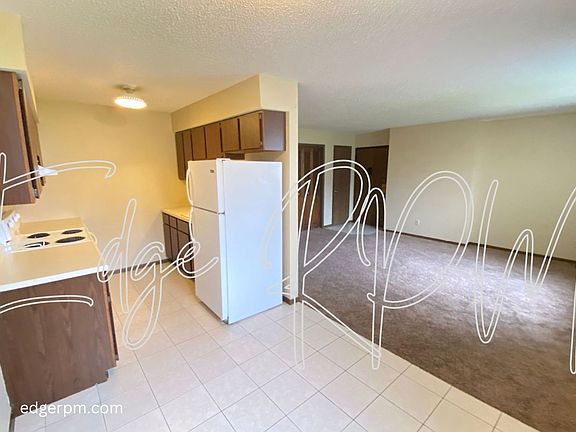 3rd image of 3623 Ravenwood Cir APT 1