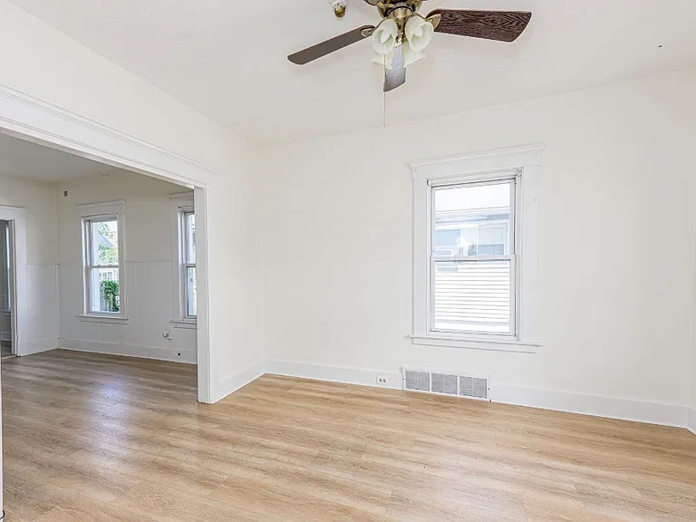 176 Leete St #1 — Photo 2