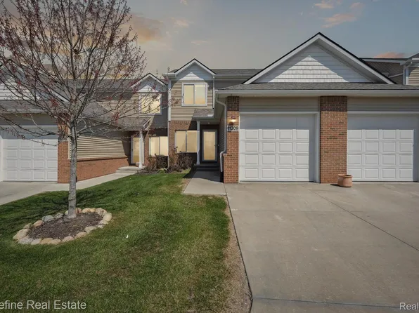 11309 Woodruff Lake Dr, Brighton, MI 48116