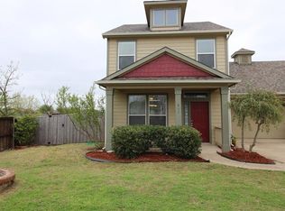 801 Chickesaw Ln, Wylie, TX 75098