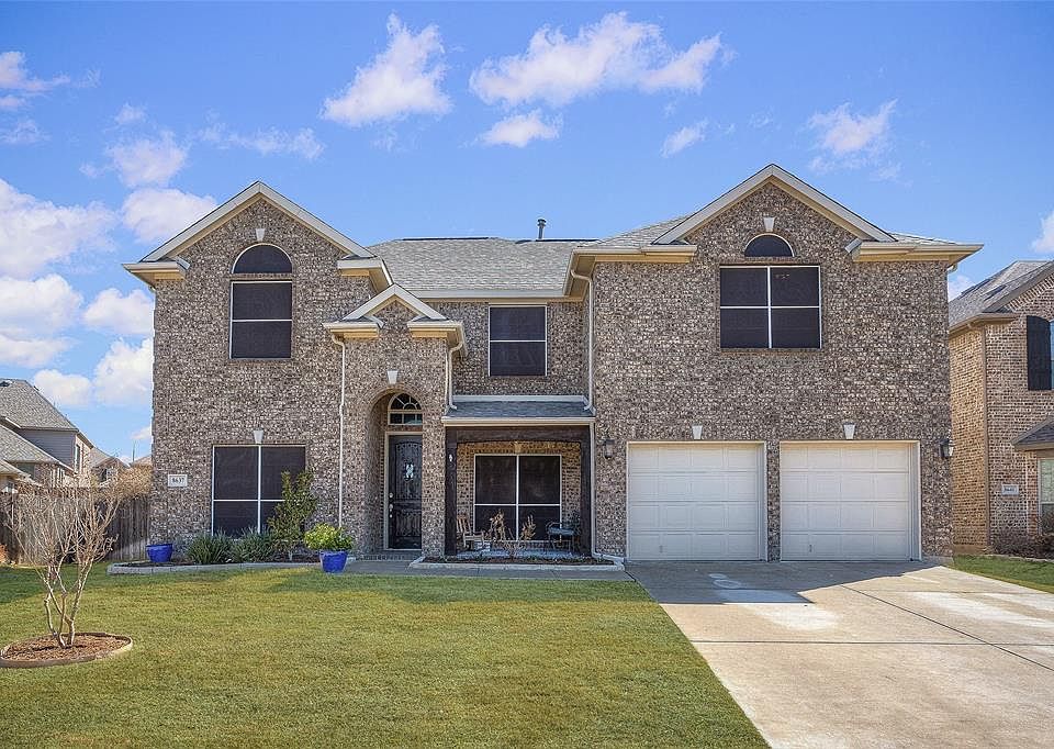 1st image of 8637 Hornbeam Dr