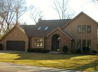 321 Pinewood Trl, Michiana Shores, IN 46360