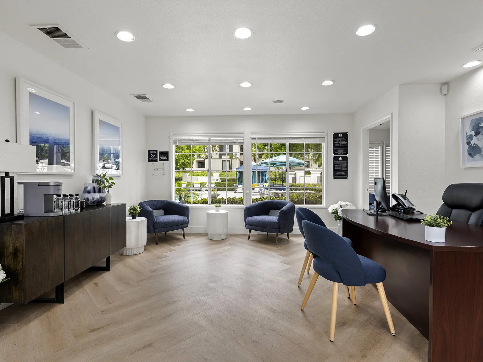 BROOKWOOD VILLAS — Photo 3