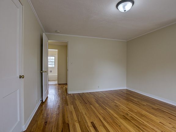 5th image of 2034 South St #2034