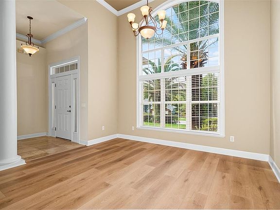 3rd image of 7560 WHITE OAKS ROAD