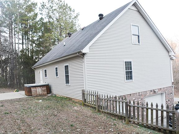 2nd image of 212 Brady Dr