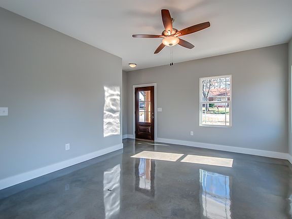 4th image of 701 Brooks Ave