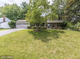 15101 Winesap Dr, Gaithersburg, MD 20878