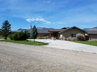 8 Northern Lights Rd, Salmon, ID 83467