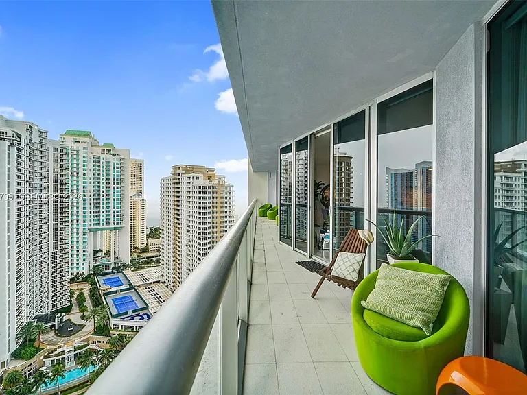 495 Brickell Ave #2804 — Photo 8