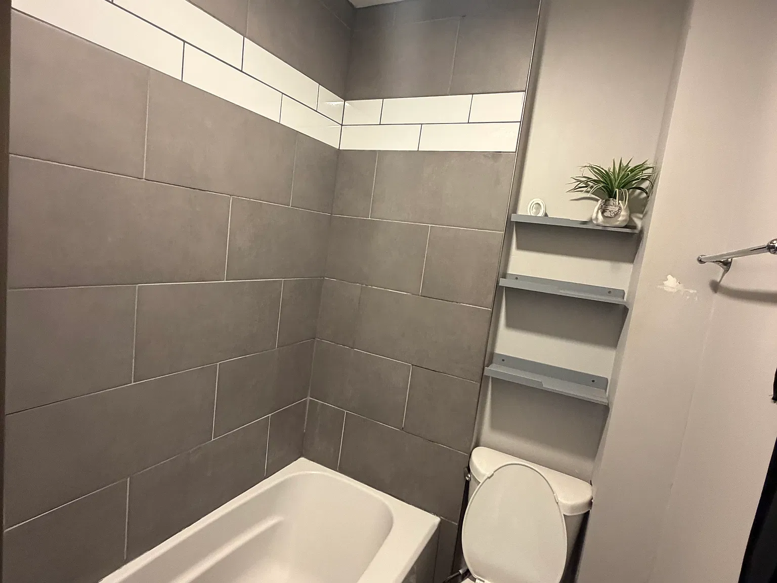 1 bed, $1,400 — Photo 3
