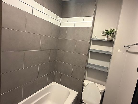 3rd image of 54 Partition St #2