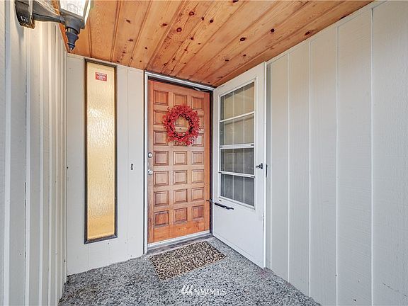 Beautiful entry with pine soffets!