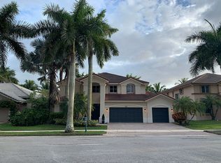 1880 Hidden Trail Ln, Weston, FL 33327