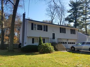 86 Cottage Rd, Enfield, CT 06082