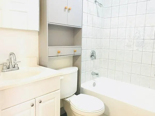 Hilltop Lofts — Photo 17
