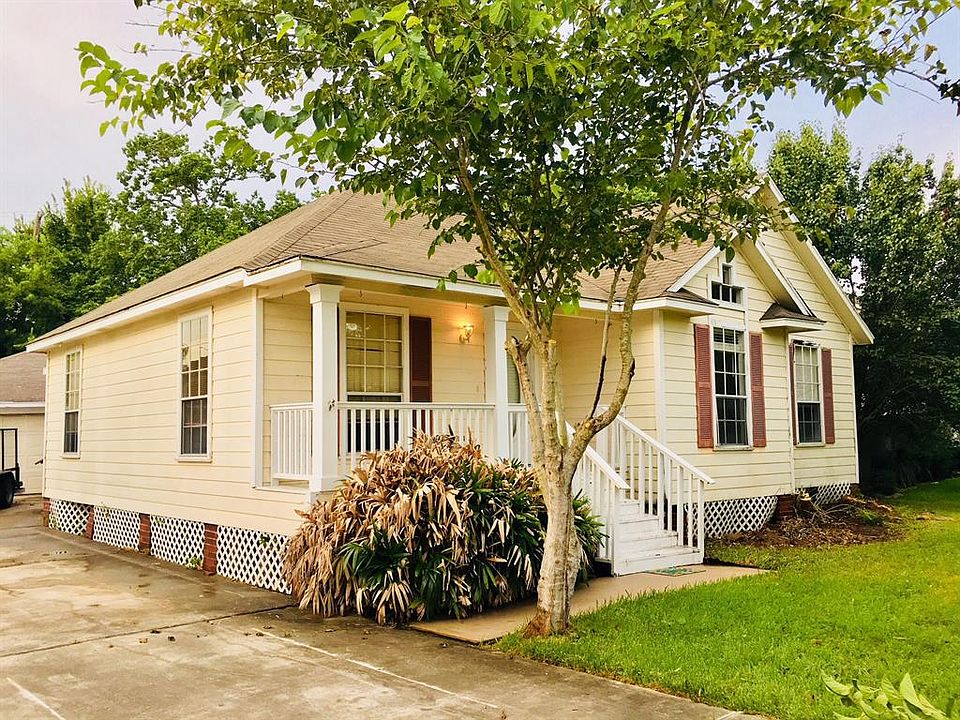 1st image of 326 Seagrove Ave