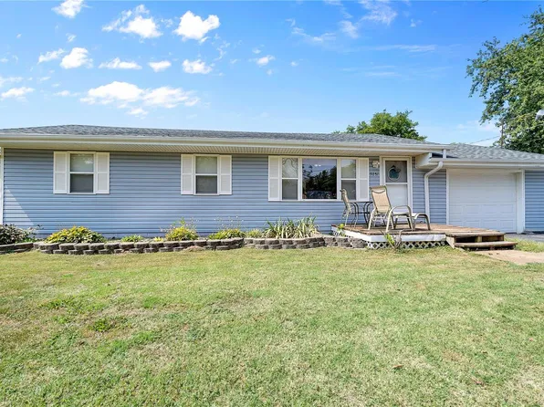 9251 Cherry Ln, Pevely, MO 63070