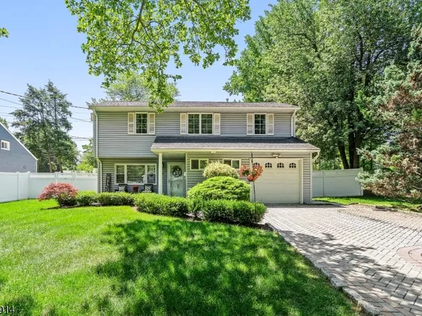 64 Locust Ave, Fanwood Boro, NJ 07023