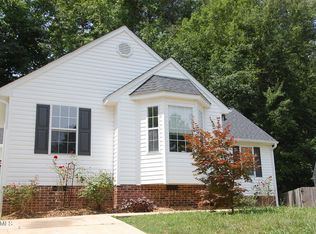 7500 Solumbra Ct, Raleigh, NC 27616