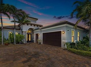183 SE Calmo Cir, Port Saint Lucie, FL 34984